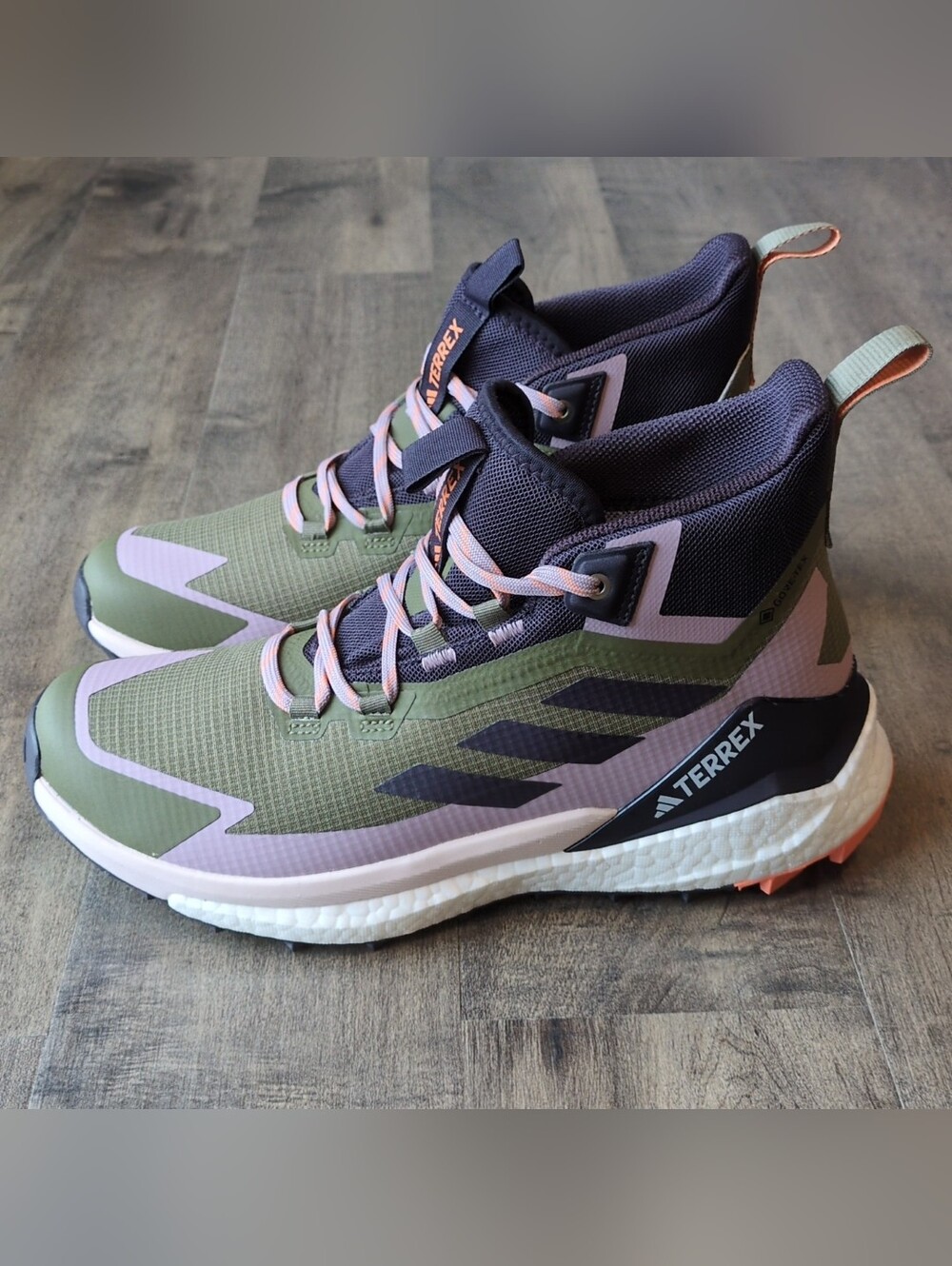 Adidas Women's Terrex Free Hiker GORE-TEX 2.0 IH3531 Green Hiking Shoes Sneakers